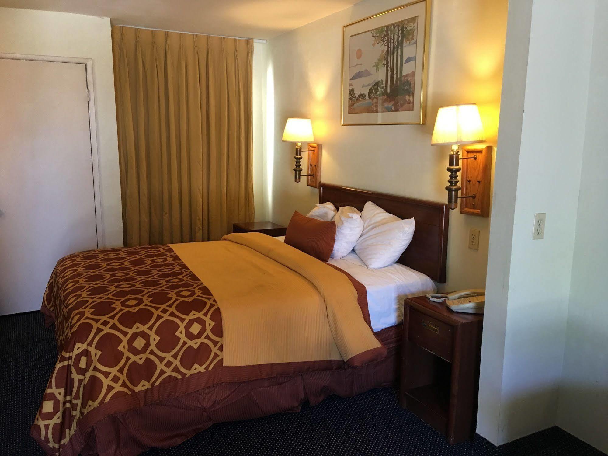Executive Suites Inn Westminster Zewnętrze zdjęcie