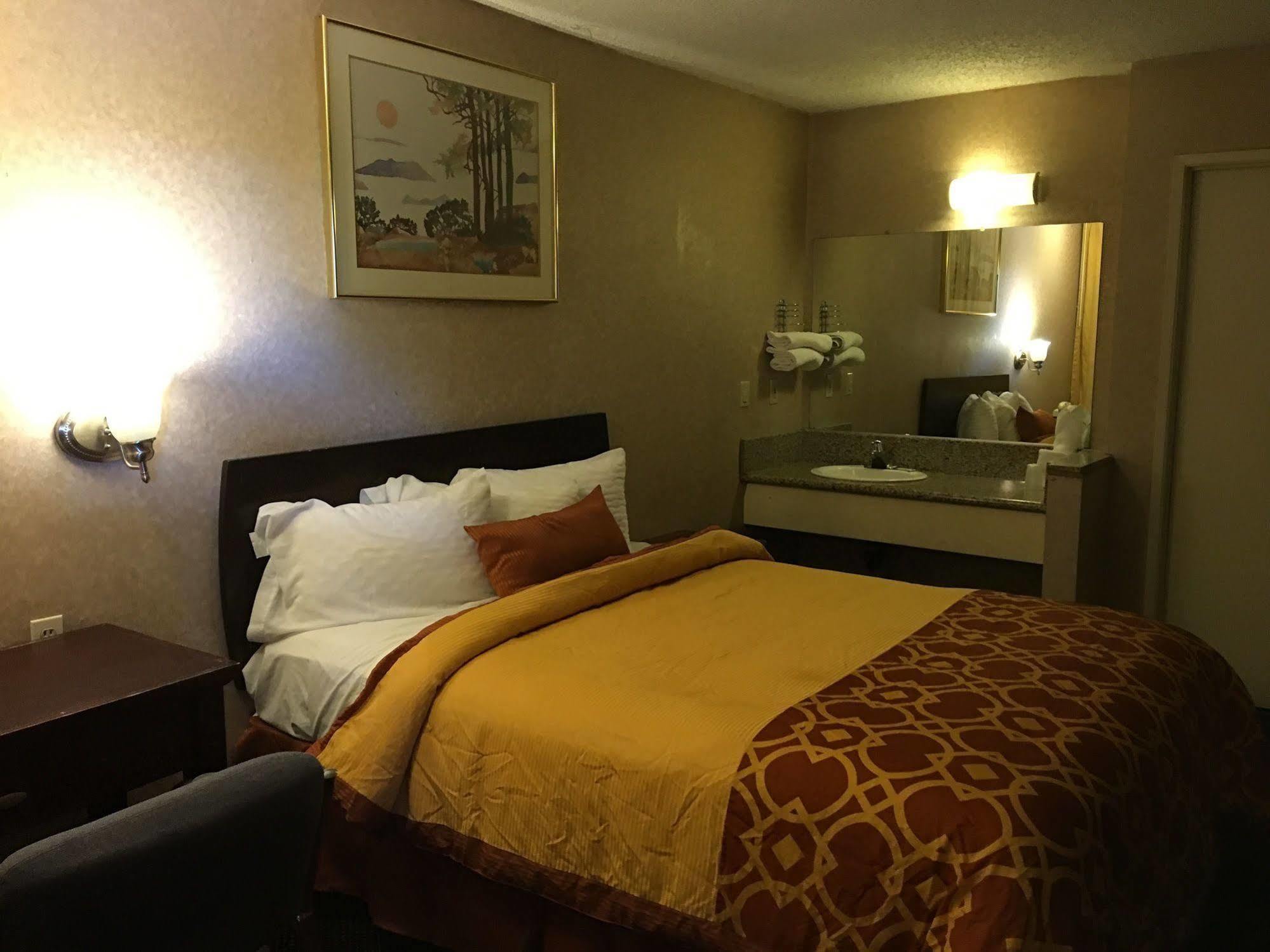 Executive Suites Inn Westminster Zewnętrze zdjęcie